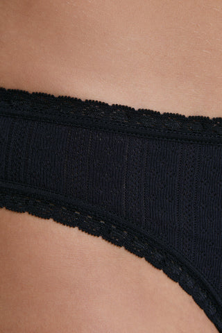 Jacquard Slip mit Spitze