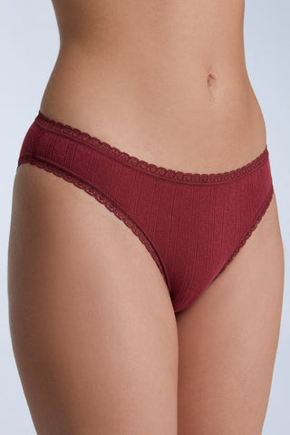 Jacquard Slip mit Spitze